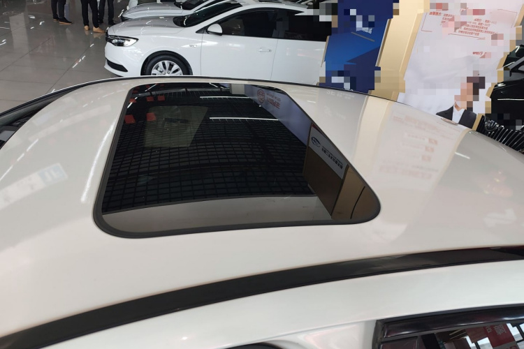 奔驰C级 2017款 C 200 运动版局部细节57