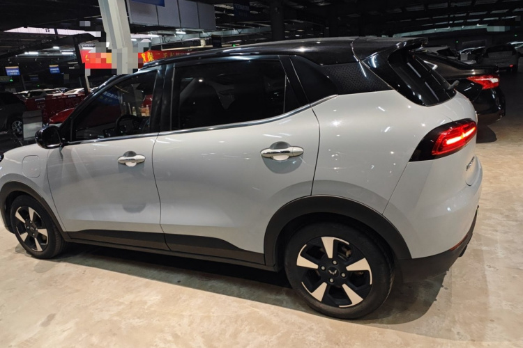 五菱汽车 五菱缤果PLUS 2024款 510km 旗舰版 四座版车身外观6003