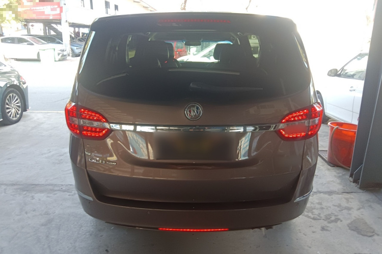 别克GL8 2018款 28T 豪华型 国VI车身外观6