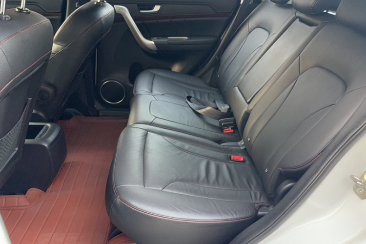 哈弗H6 2013款 运动版 1.5T 手动两驱精英型中控内饰7002