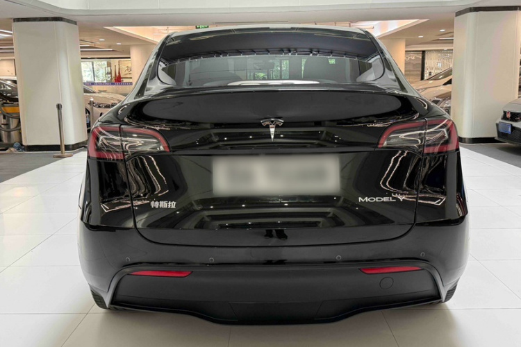 特斯拉 Model Y 2022款 改款 后轮驱动版车身外观6001