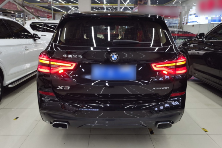 宝马X3 2020款  xDrive28i M运动套装车身外观6