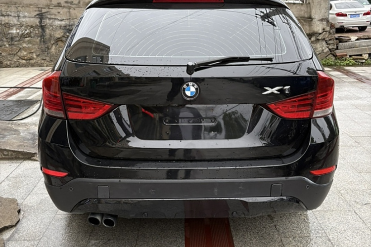 宝马X1 2014款 sDrive18i 运动设计套装车身外观6002