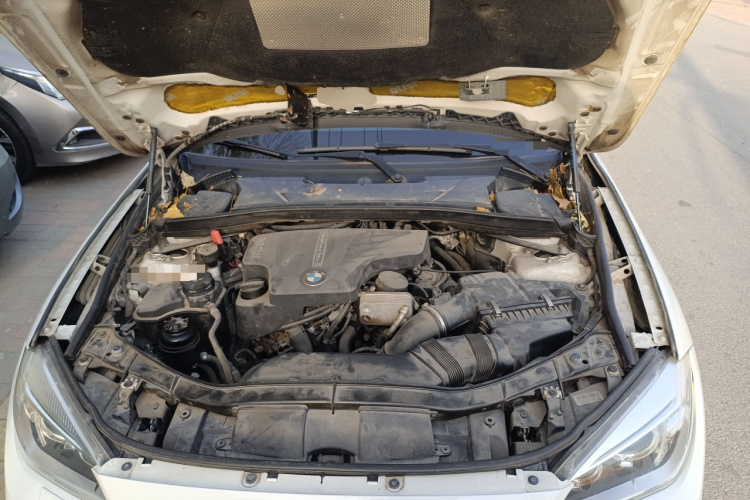 宝马X1 2015款 xDrive20i 时尚型局部细节24