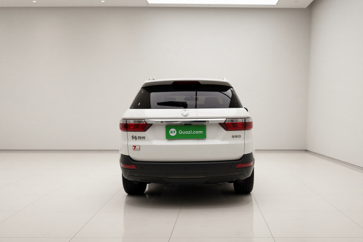 东风风光 风光S560 2019款 1.8L 手动都市型车身外观6