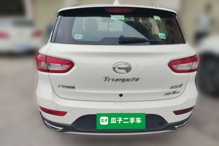 广汽传祺 传祺GS4 2015款 200T G-DCT精英版车身外观6