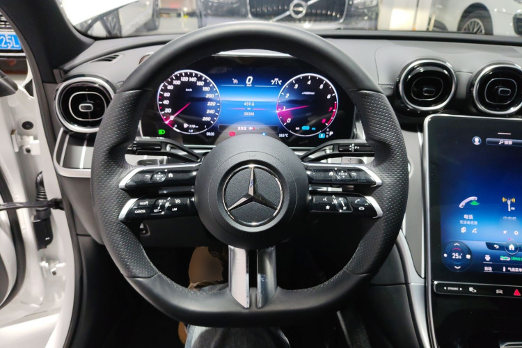 奔驰C级 2022款 改款 C 200 L 运动版中控内饰13