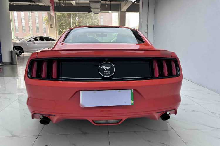 福特 Mustang  2.3T 性能版车身外观6005