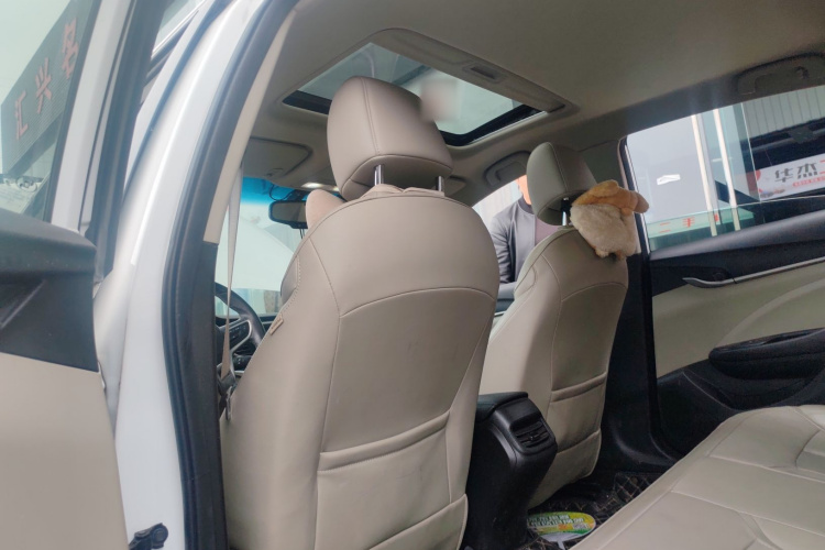 别克 英朗 2019款 15T 双离合互联精英型 国VI中控内饰22