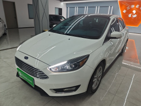 福特 福克斯 2015款 三厢 EcoBoost 180 自动精英型