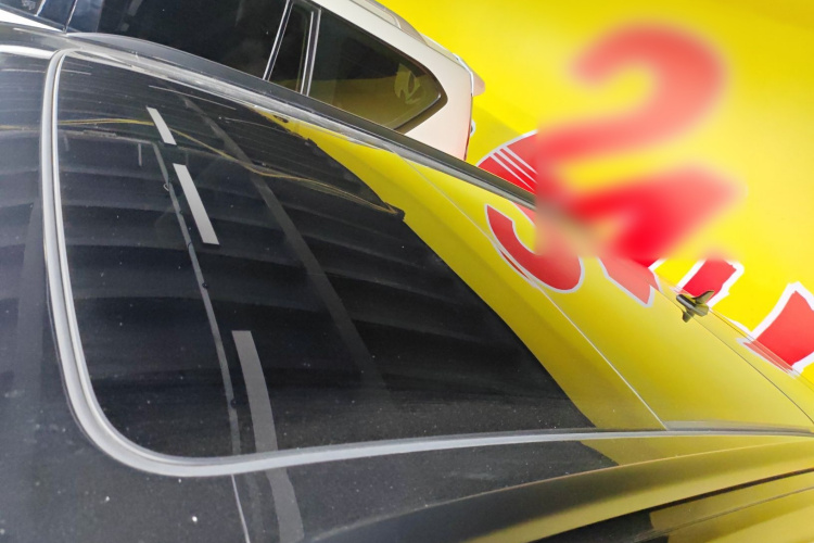 大众 途锐 2022款 3.0TSI 锐享版 曜黑运动套装局部细节57