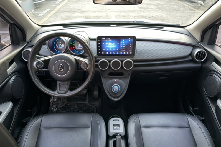 欧拉黑猫 2021款 351km 标准型中控内饰7004