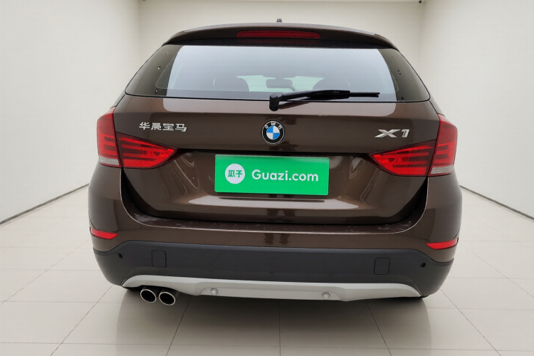 宝马X1 2015款 sDrive18i 领先晋级版车身外观6