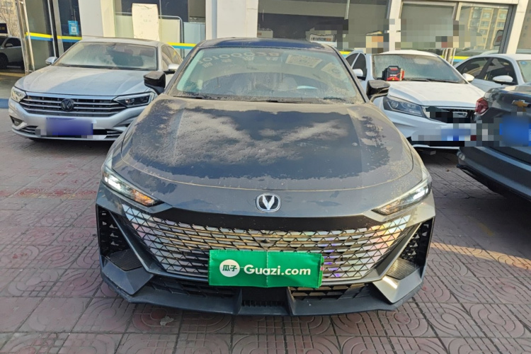 长安UNI-V 智电iDD 2023款  智电iDD 1.5T 113km智趣型（飞快版）车身外观2