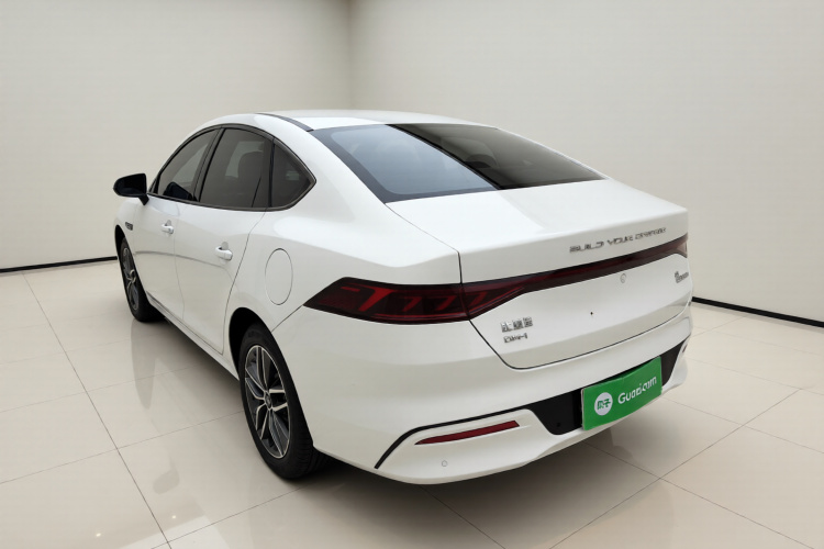 比亚迪 秦PLUS 2021款 DM-i 120KM 尊贵型车身外观5