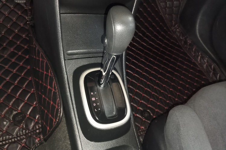 日产 轩逸 2018款 经典 1.6XE+ CVT领先版局部细节18