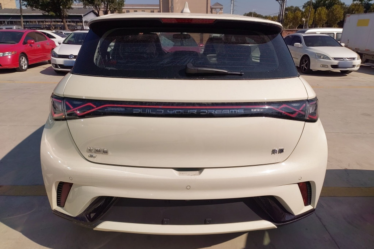 比亚迪 海豚 2025款 420km 自由版车身外观6004