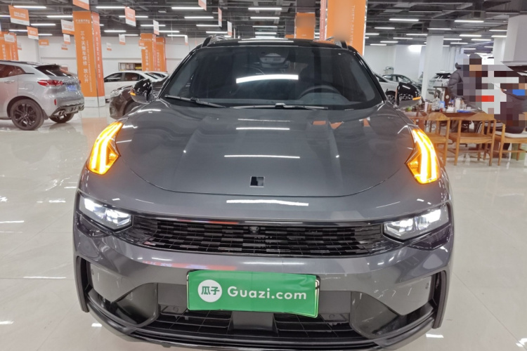 领克01 EM-P 2023款 1.5TD EM-P 晨曦版车身外观2