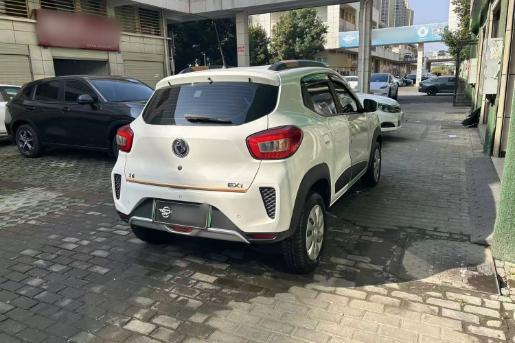 东风纳米EX1 2021款 质享版车身外观6005