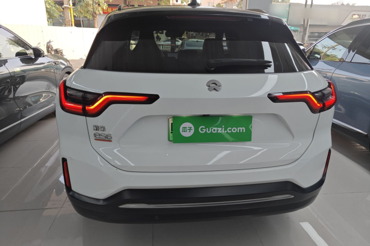 蔚来ES6 2020款 430KM 性能版车身外观6