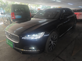 沃尔沃S90 2021款 B5 智远豪华版