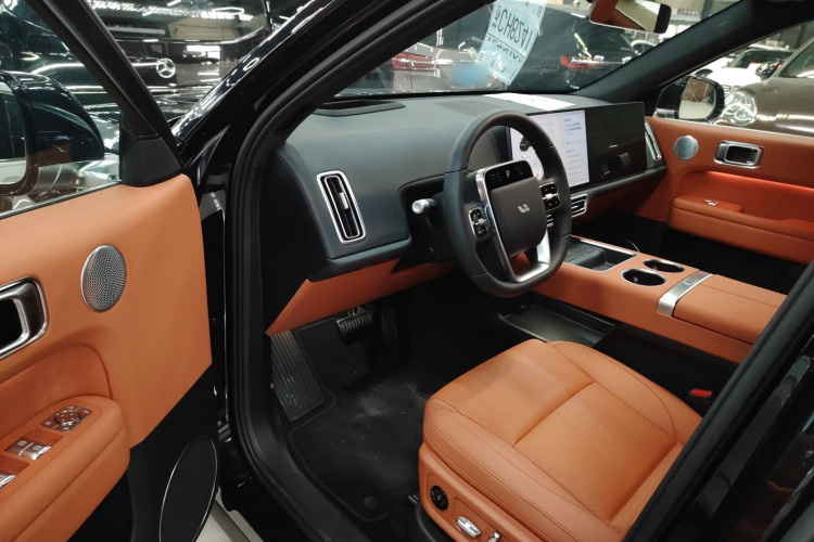 理想汽车 理想L6 2024款 Max中控内饰7003