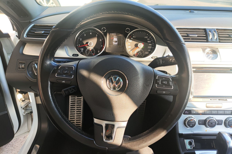 一汽-大众CC 2016款 2.0TSI 豪华型局部细节13