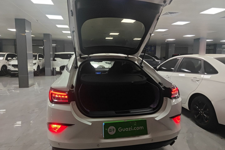 江汽集团 嘉悦A5 2020款 1.5T CVT精英型机舱底盘23