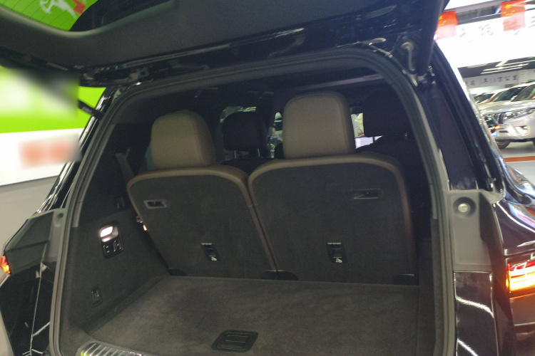 理想汽车 理想L9 2022款 Max中控内饰23