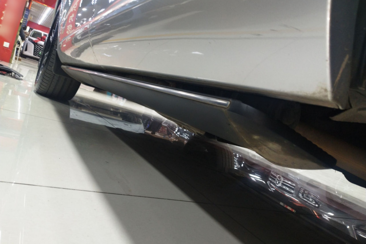 鸿蒙智行 问界M7 2024款 1.5T 智驾四驱Ultra版 6座局部细节9002