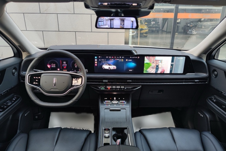 林肯 冒险家 2024款 2.0T 四驱尊耀版中控内饰7001