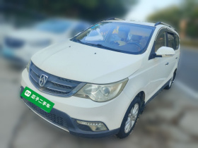 宝骏730 2014款 1.5L 手动舒适型 7座