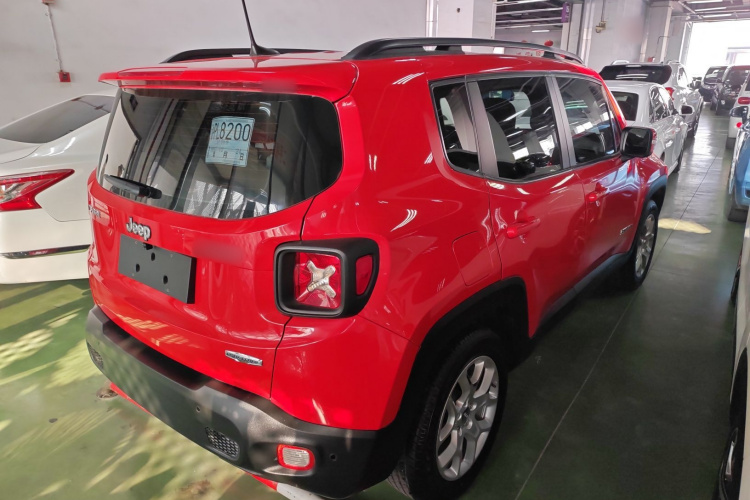 Jeep 自由侠 2016款 1.4T 自动高能版车身外观6001