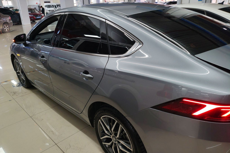 比亚迪 秦PLUS 2021款 EV 500KM 豪华型车身外观6003