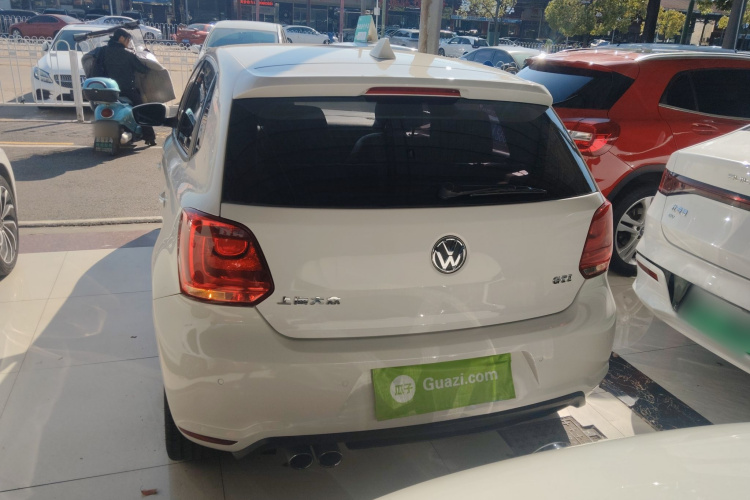 大众 Polo 2012款 1.4TSI GTI车身外观6