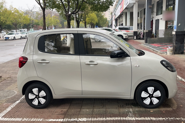 五菱汽车 宏光MINIEV 2025款 四门版 进阶款车身外观6002