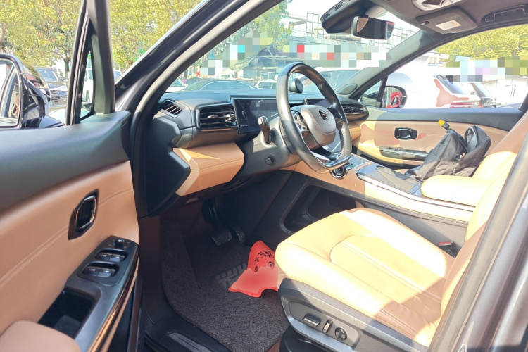 蔚来ES6 2022款 100kWh 性能版中控内饰7003