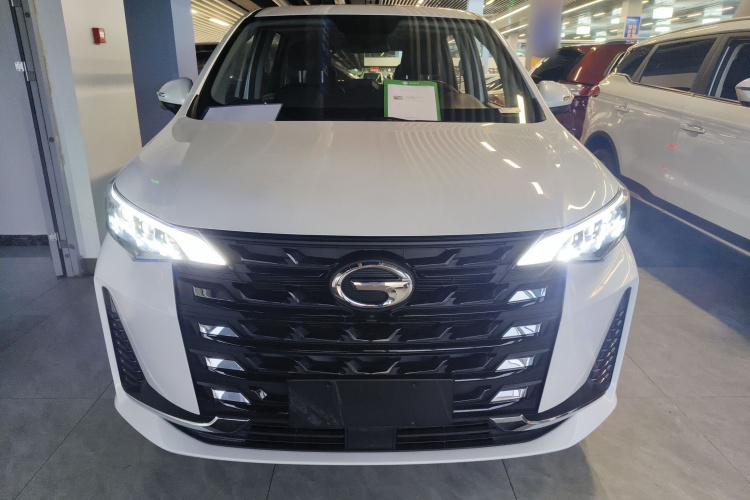 广汽传祺 传祺M6 2023款 PRO 270T DCT尊享版车身外观2