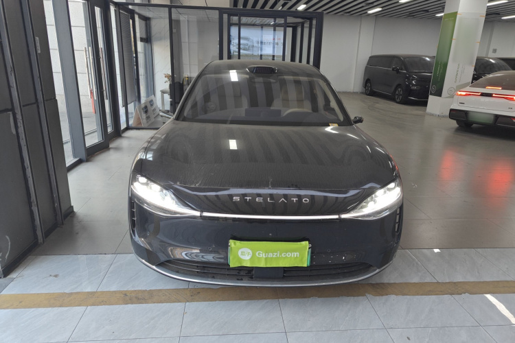 鸿蒙智行 享界S9 2024款 纯电 Ultra 四驱旗舰版车身外观2