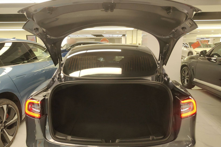 特斯拉 Model 3 2020款 改款 长续航后轮驱动版局部细节23