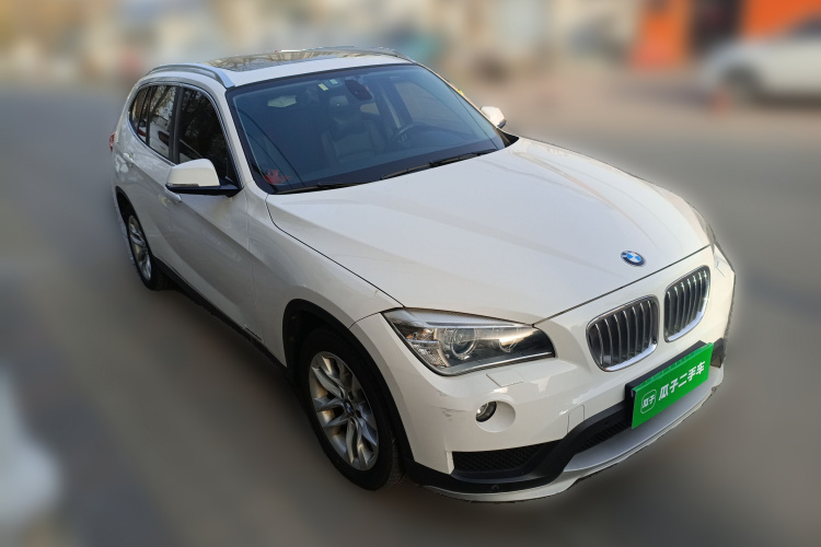 宝马X1 2015款 xDrive20i 时尚型车身外观6002