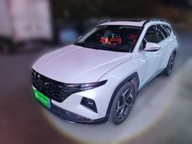 现代 2023款 途胜L 1.5T 自动两驱DLX豪华版