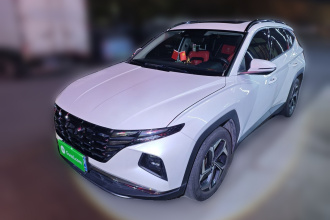 现代 2023款 途胜L 1.5T 自动两驱DLX豪华版