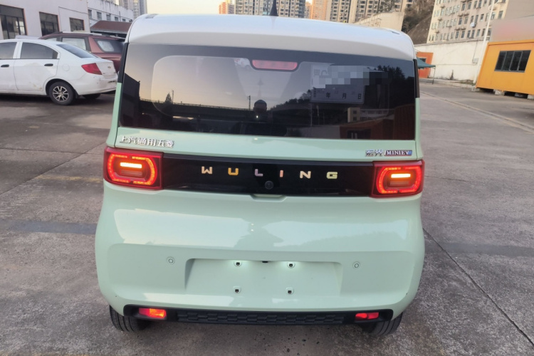 五菱汽车 宏光MINIEV 2022款 马卡龙臻享款 磷酸铁锂车身外观6004