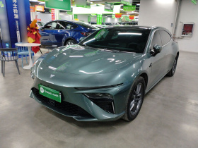 哪吒汽车 哪吒S猎装 2024款 增程300 标准版