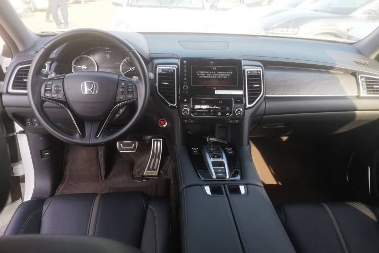本田UR-V 2020款 370TURBO 四驱尊耀版中控内饰12