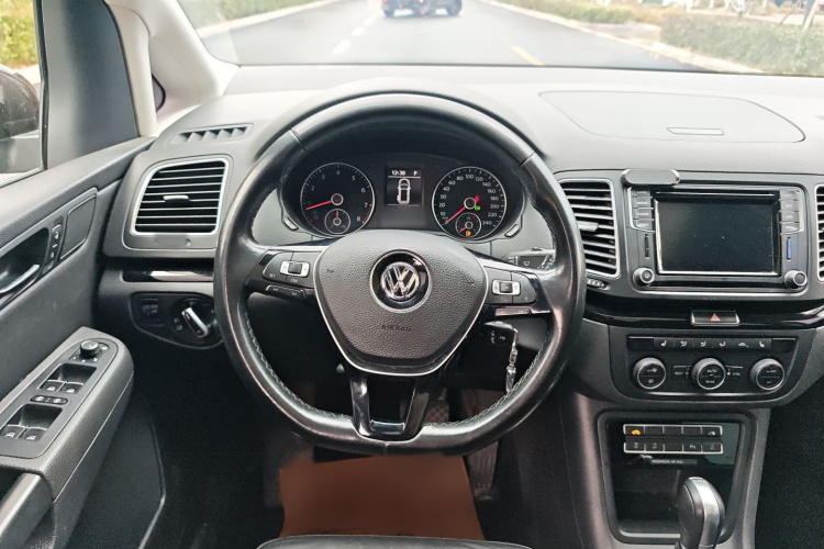 大众 夏朗 2018款 380TSI 尊享型 7座局部细节13