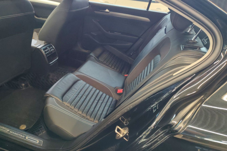 大众 迈腾 2020款 280TSI DSG 舒适型中控内饰21