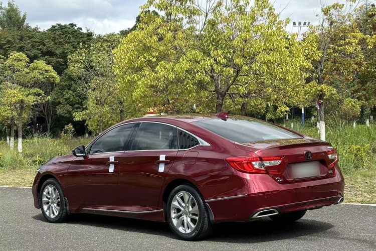 本田 雅阁 2018款 260TURBO 豪华版 国V车身外观6006