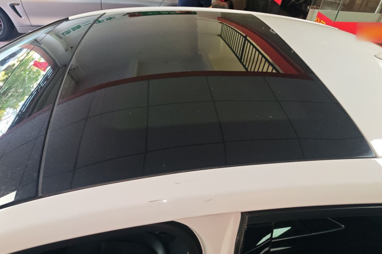 福特 福克斯 2020款 三厢 EcoBoost 180 自动锋潮型局部细节57